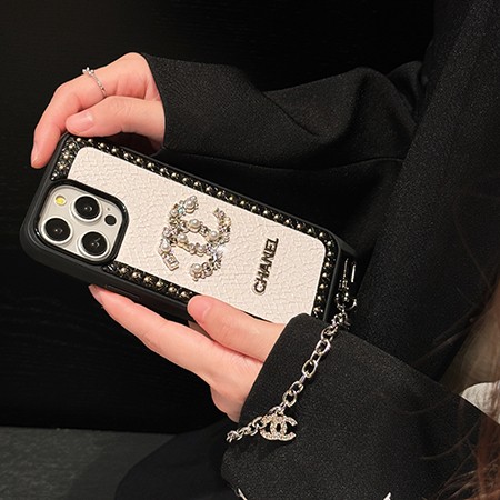 ブランドシャネル chanel チェーン付きiphone16ケース