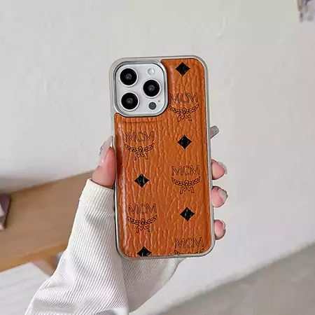 ブランド スマホケース アイフォーン15プロ 