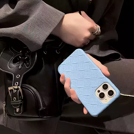 おすすめ iphone 15プロ 携帯ケース bv風 