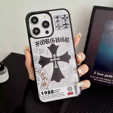ハイブランド ケース アイホン15プロ クロームハーツ風 