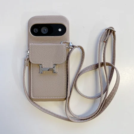 hermes エルメス ブランド 女性愛用 ストラップ付き 斜めがけ iphone16ケースカード収納