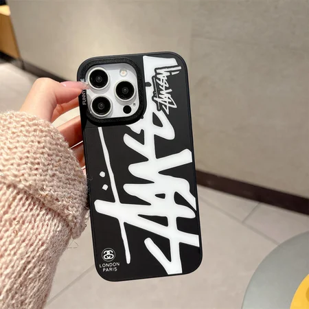 iphone 15プラス 携帯ケース ステューシー風 