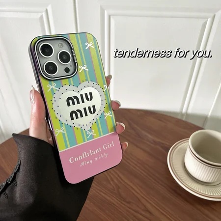 キラキラ ミュウミュウ風 携帯ケース iphone16プラス 