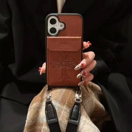 背面にカード入れ付き クロームハーツ chrome hearts アイフォーン17pro 