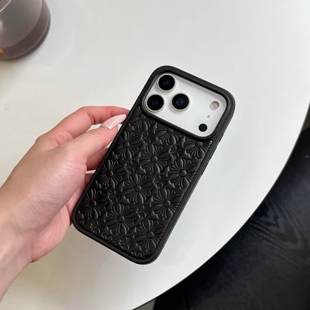 chrome hearts カバー アイフォーン17  ソフト