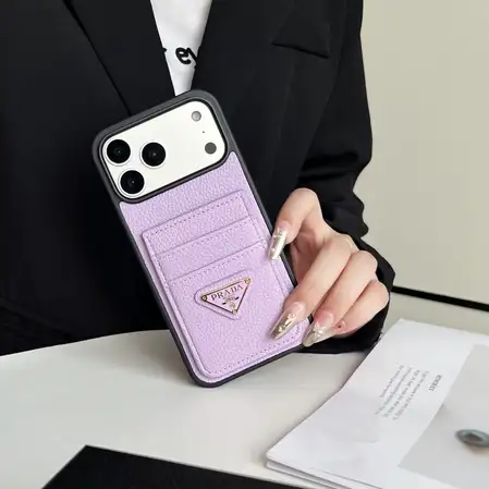 プラダ アイホン17プロ 携帯ケース 