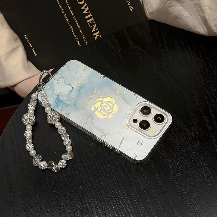 ツバキchanel iphone15 proカバー