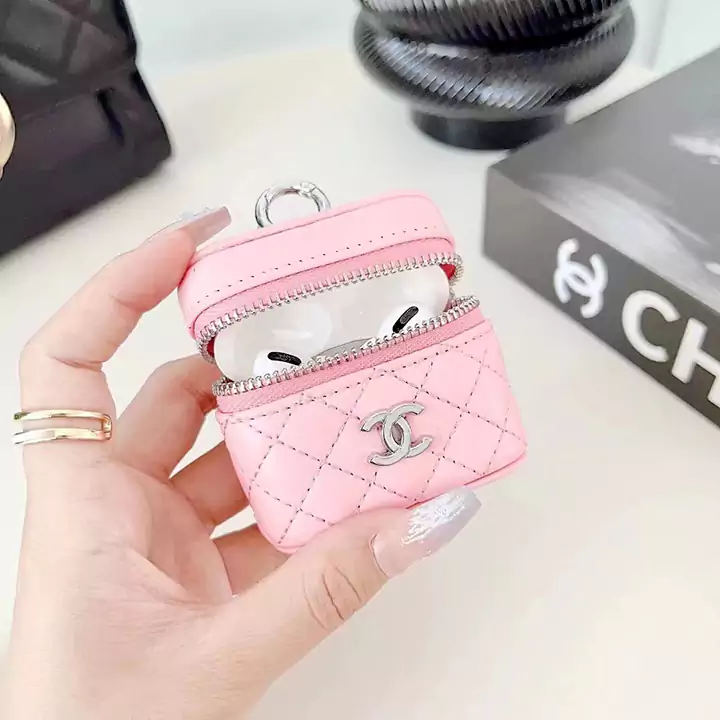 ブランド chanel シャネルストラップ付きAirpodsケース