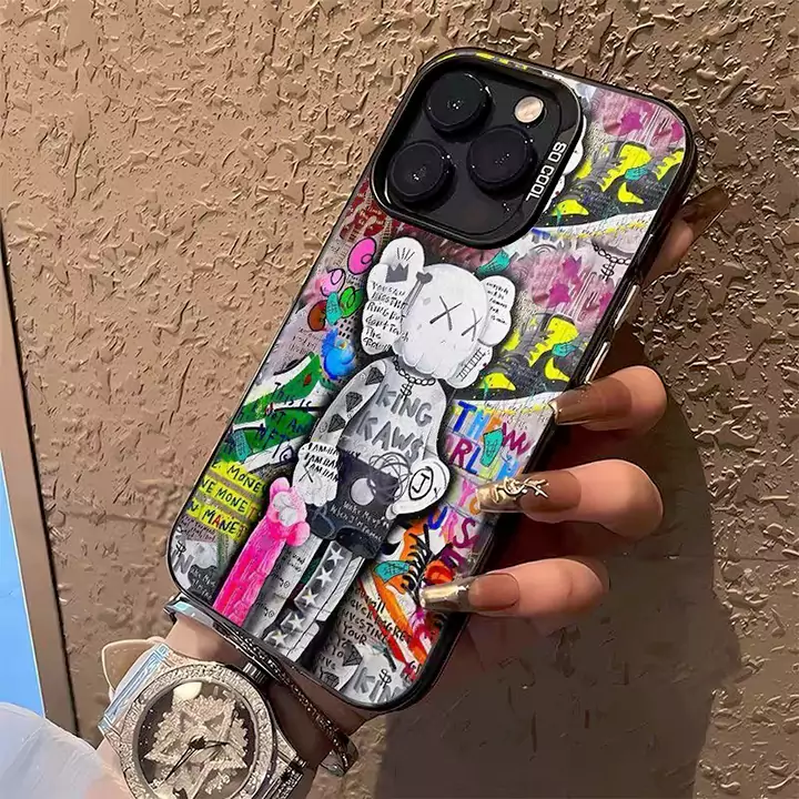  kaws 店舗 芸能人iphone15ケース