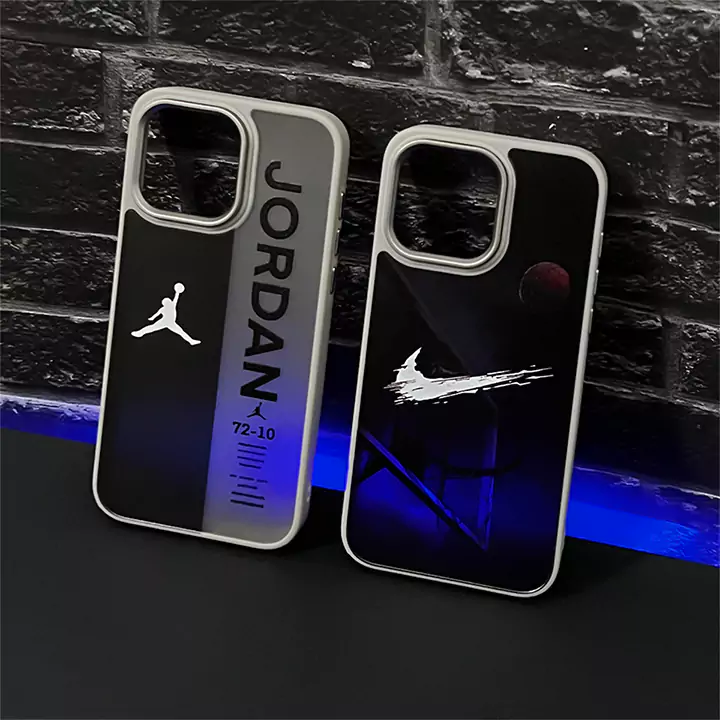  最新型 nikeおすすめiphone14ケース