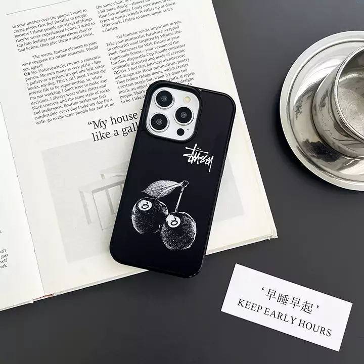 アイフォン 15 ultra ステューシー ケース 