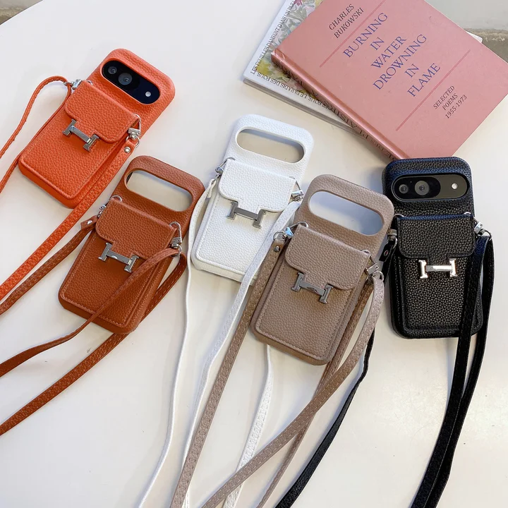 hermes エルメス ブランド 女性愛用 ストラップ付き 斜めがけ iphone16ケースカード収納