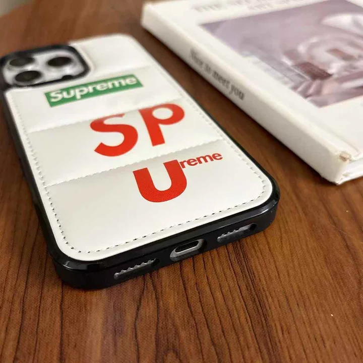 アイホン 15 supreme スマホケース カップル