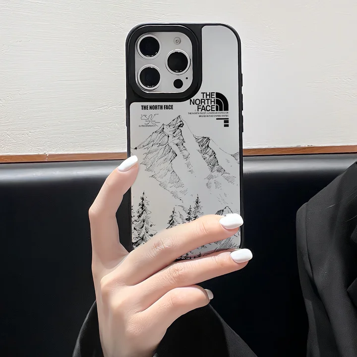 アイホン 16 携帯ケース ザ・ノース・フェイス風 