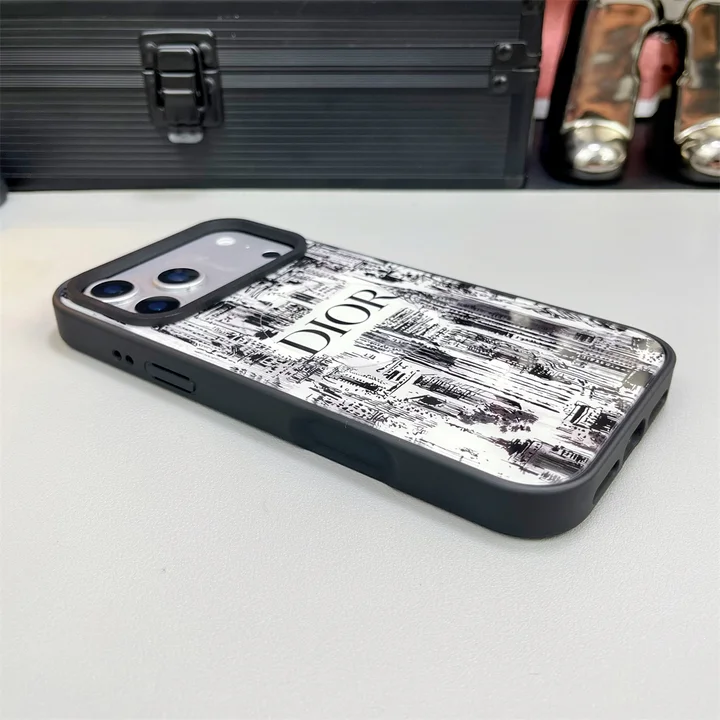 ブランド カバー iphone 15 